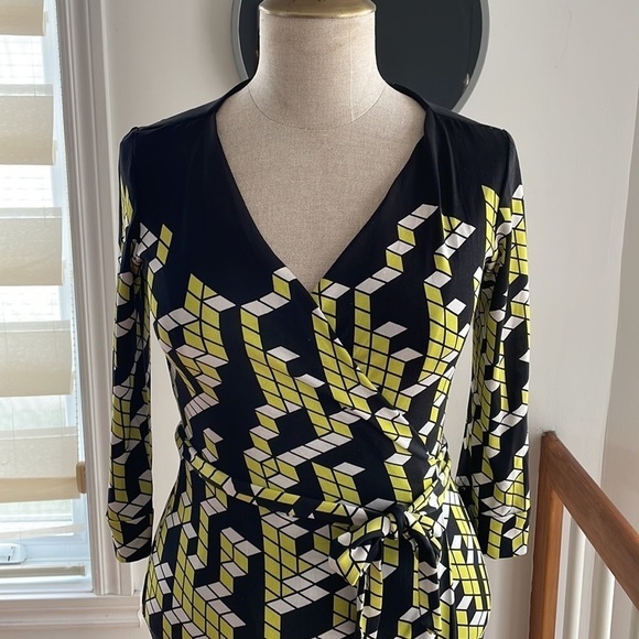 Diane Von Furstenberg SILK MID-LENGTH DRESS - Picture 12 of 14